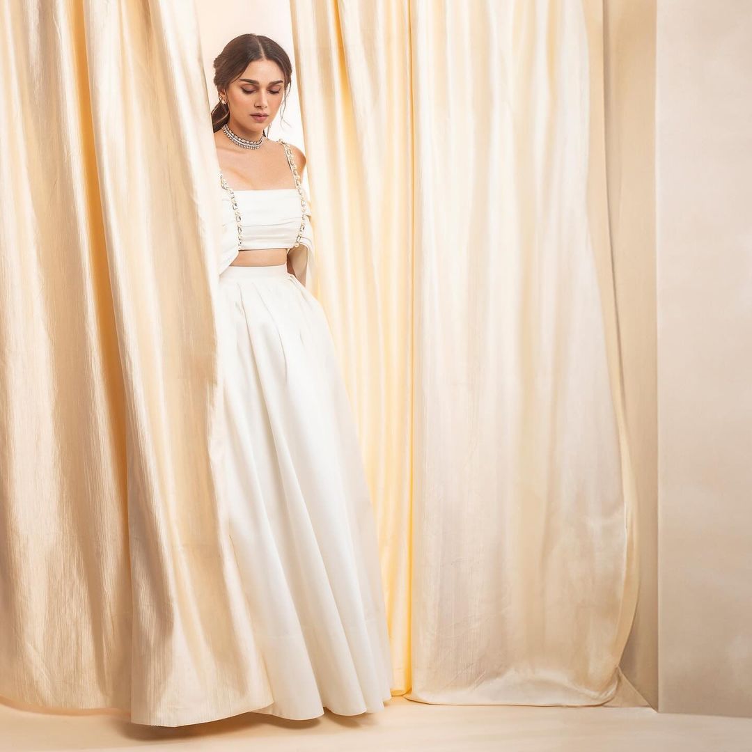 South Indian Actress Aditi Rao Hydari In White Lehenga Choli